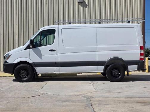 2016 Mercedes-Benz Sprinter 2500