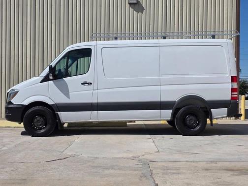 2016 Mercedes-Benz Sprinter 2500
