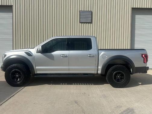 2017 Ford F-150 Raptor
