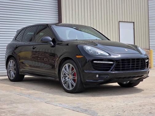 Black 2014 Porsche Cayenne GTS