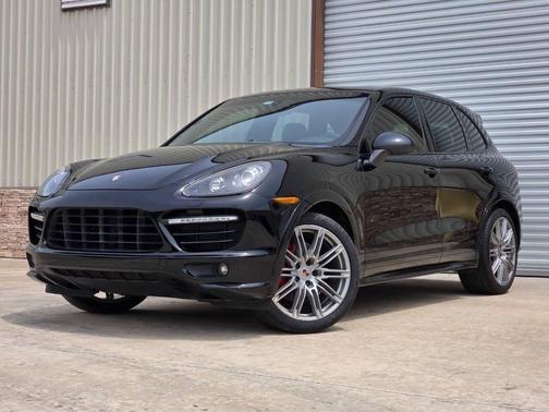 Black 2014 Porsche Cayenne GTS