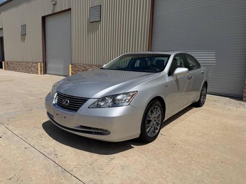 Silver 2009 Lexus ES 350 Base