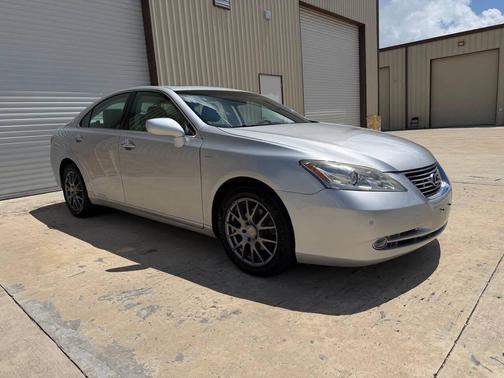 Silver 2009 Lexus ES 350 Base