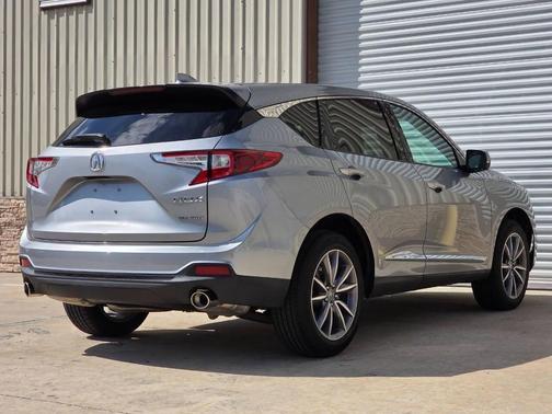 Lunar Silver Metallic 2020 Acura RDX Technology Package