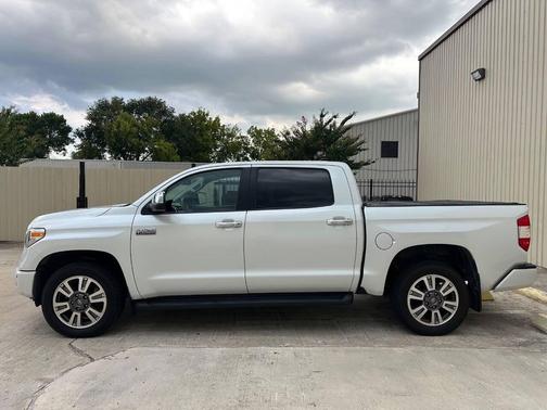 2021 Toyota Tundra Platinum