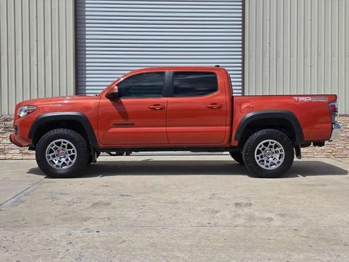 2018 Toyota Tacoma TRD Off Road