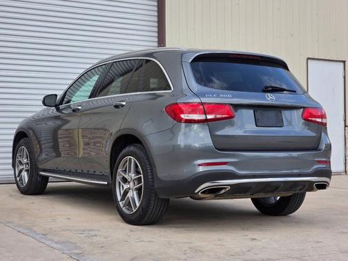 2016 Mercedes-Benz GLC 300 Base
