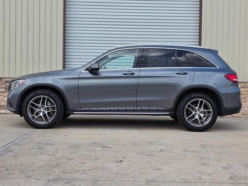 2016 Mercedes-Benz GLC 300 Base