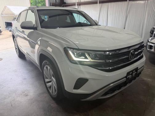 Pure White 2020 Volkswagen Atlas Cross Sport 3.6L V6 SE w/Technology