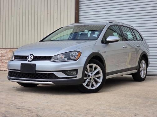 2017 Volkswagen Golf Alltrack TSI SE