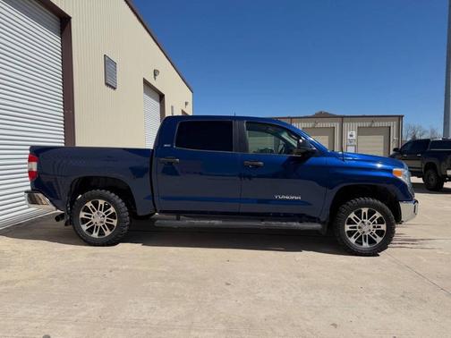 2015 Toyota Tundra SR5