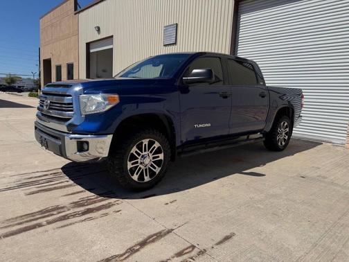 2015 Toyota Tundra SR5