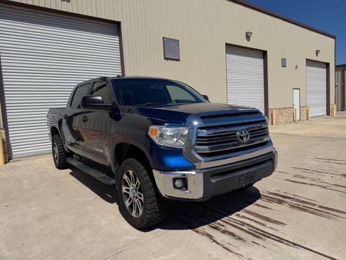 2015 Toyota Tundra SR5