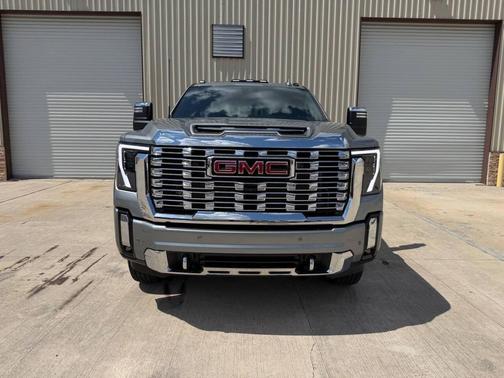 Sterling Metallic 2025 GMC Sierra 3500 Denali