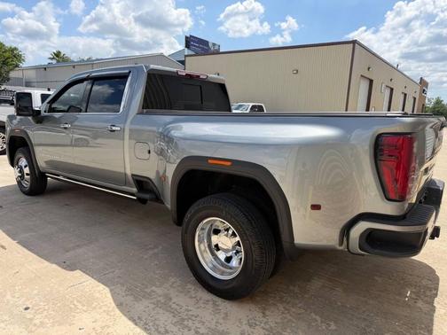 Sterling Metallic 2025 GMC Sierra 3500 Denali