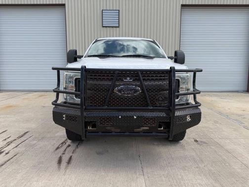 Oxford White 2017 Ford F-250 XL
