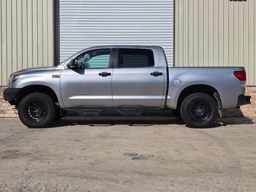 2012 Toyota Tundra Grade