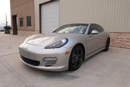 2013 Porsche Panamera 4S