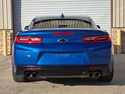 2016 Chevrolet Camaro 1LT