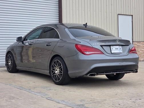 Mountain Gray Metallic 2014 Mercedes-Benz CLA-Class Base