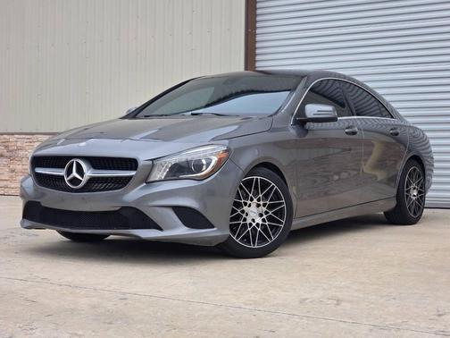 Mountain Gray Metallic 2014 Mercedes-Benz CLA-Class Base