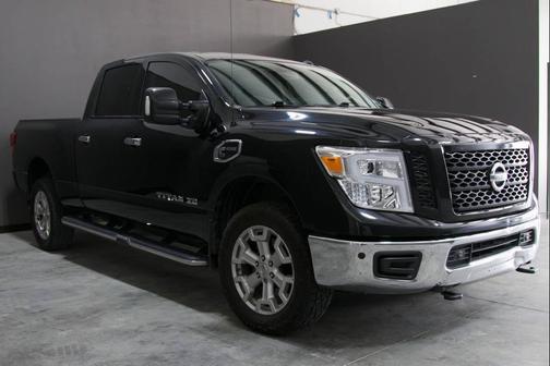 2019 Nissan Titan XD SV
