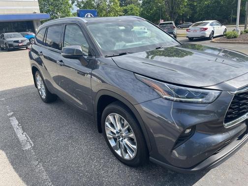 2021 Toyota Highlander Hybrid Limited