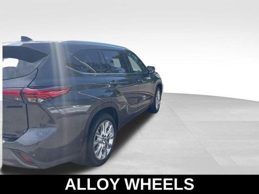 2021 Toyota Highlander Hybrid Limited