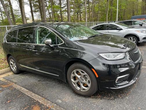 2023 Chrysler Pacifica Limited