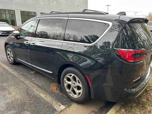 2023 Chrysler Pacifica Limited