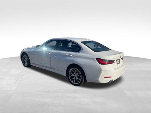 2025 BMW 330 i xDrive