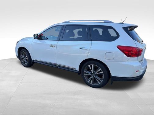 2018 Nissan Pathfinder Platinum