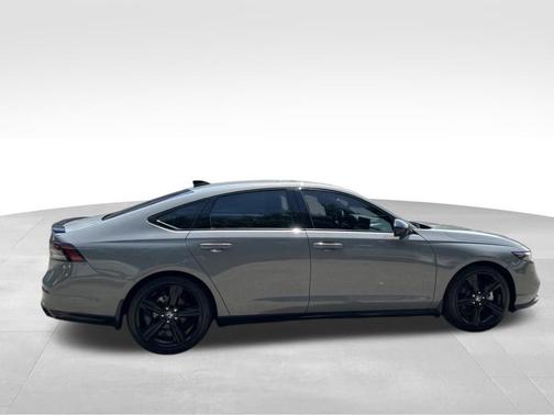 Urban Gray Pearl 2024 Honda Accord Hybrid Sport-L