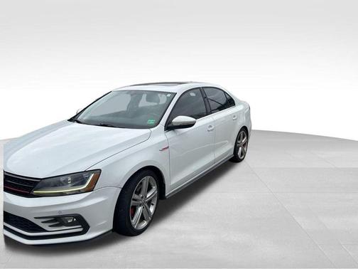 2017 Volkswagen Jetta GLI