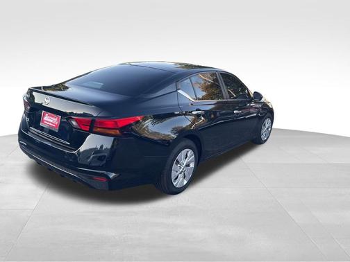 2021 Nissan Altima 2.5 S