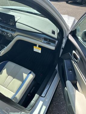 Platinum White Pearl 2026 Acura Integra A-Spec Technology