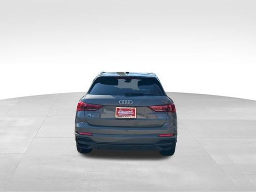 2025 Audi Q3 45 S line Premium