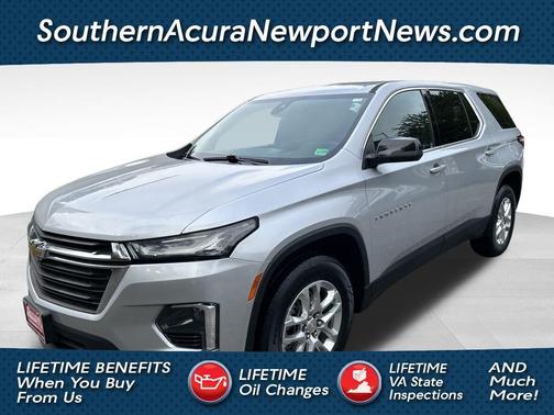 2022 Chevrolet Traverse LS