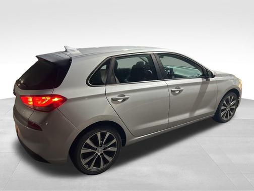 2018 Hyundai Elantra GT Base