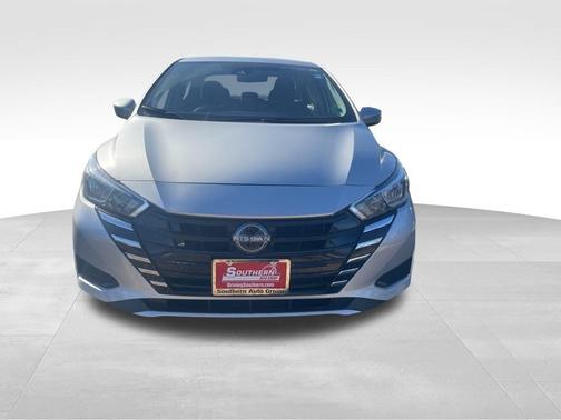 2024 Nissan Versa 1.6 SV