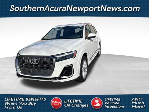2025 Audi Q7 55 Premium