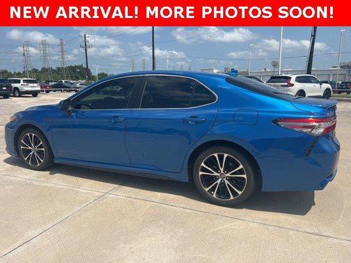 2019 Toyota Camry SE