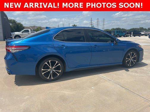 2019 Toyota Camry SE