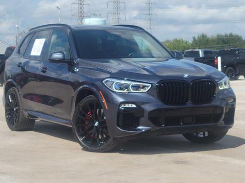 2021 BMW X5 M50i