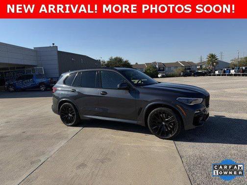 2021 BMW X5 M50i