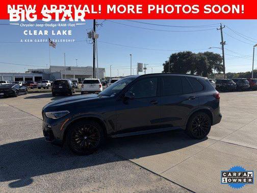 2021 BMW X5 M50i