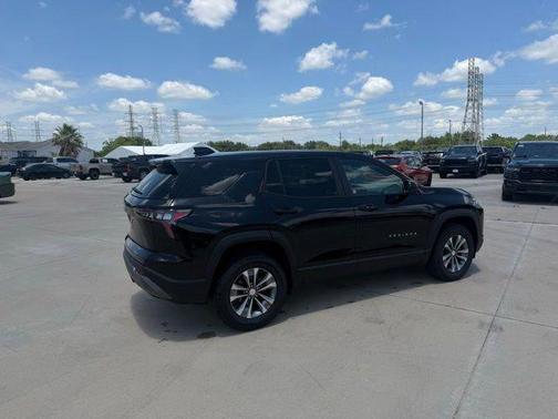 Mosaic Black Metallic 2026 Chevrolet Equinox 1LT