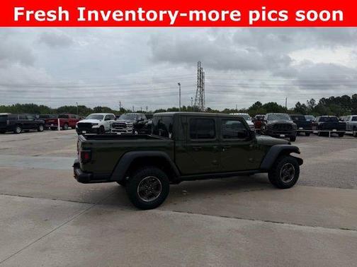 Sarge Green Clearcoat 2022 Jeep Gladiator Rubicon