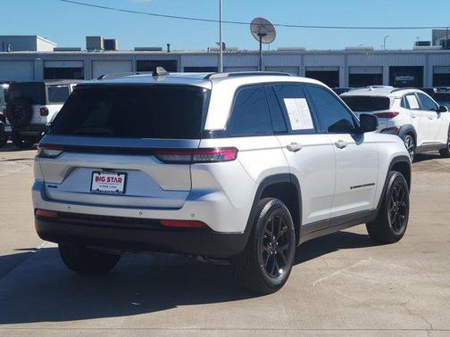 2024 Jeep Grand Cherokee Altitude