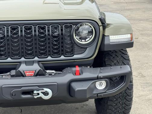 41 2026 Jeep Gladiator Shadow Ops